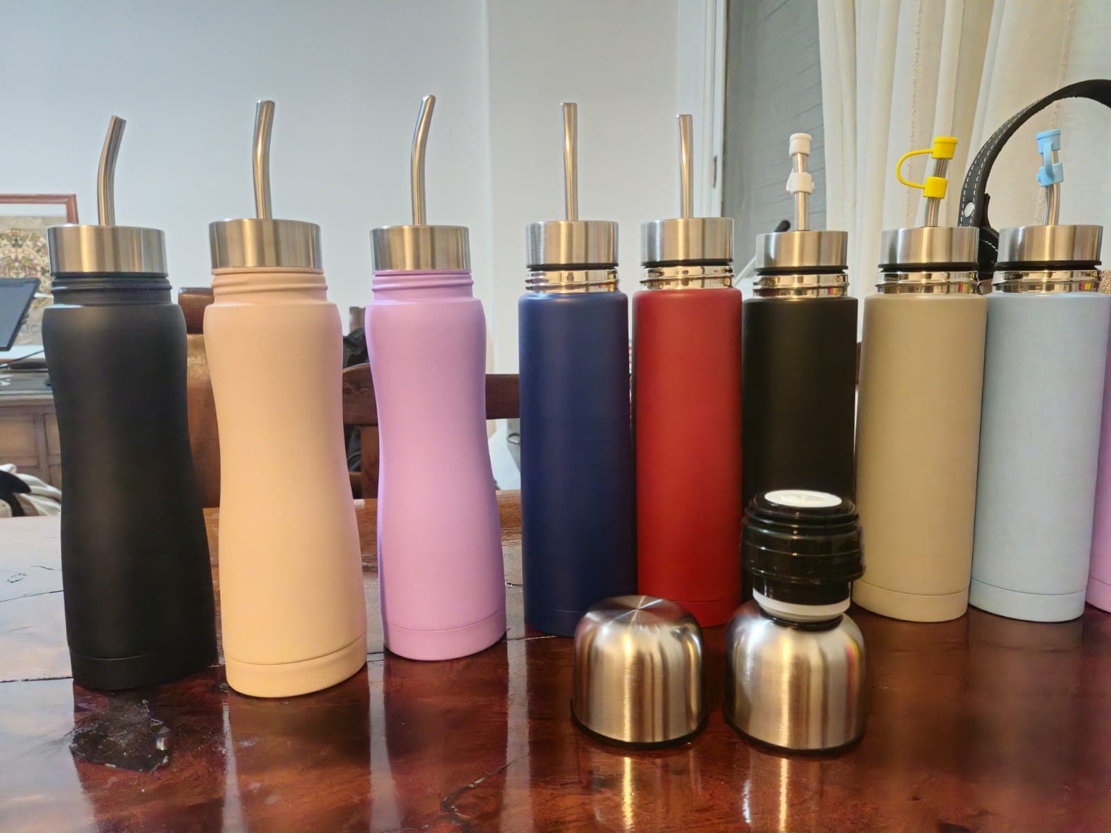 Termos Matema Serie Matte con acabado minimalista y sobrio